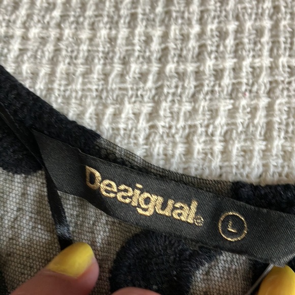 Desigual floral tank with tan tank under! - Picture 3 of 7